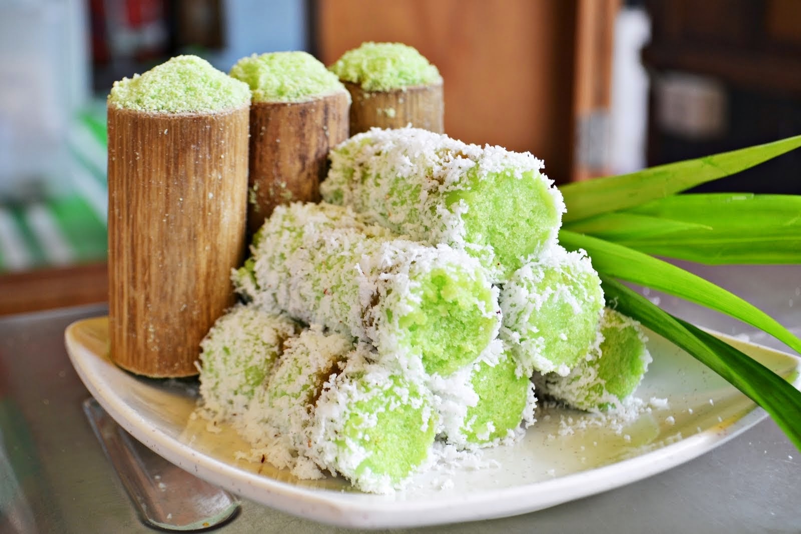 cara membuat kue dari kelapa parut