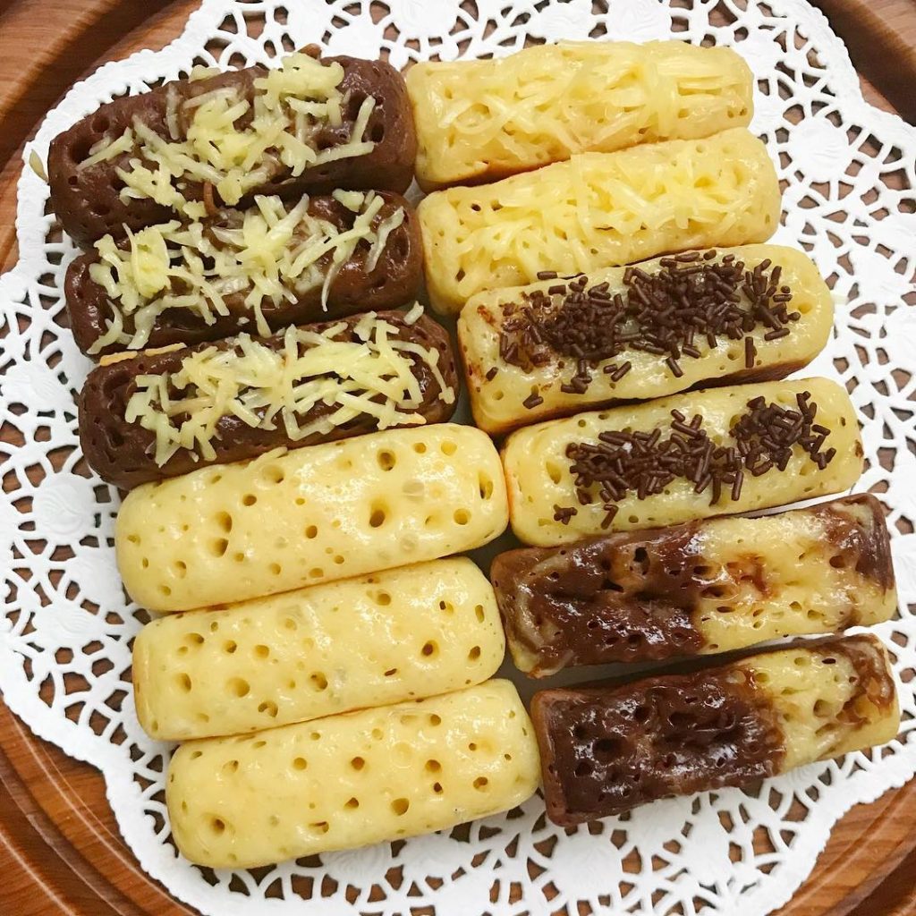 cara membuat kue dari kelapa parut